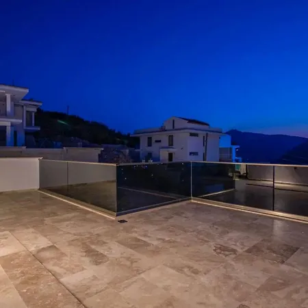 Onat Vilă Kalkan
