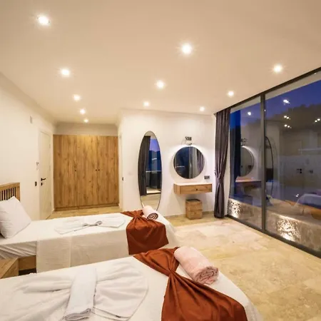 Onat Villa *